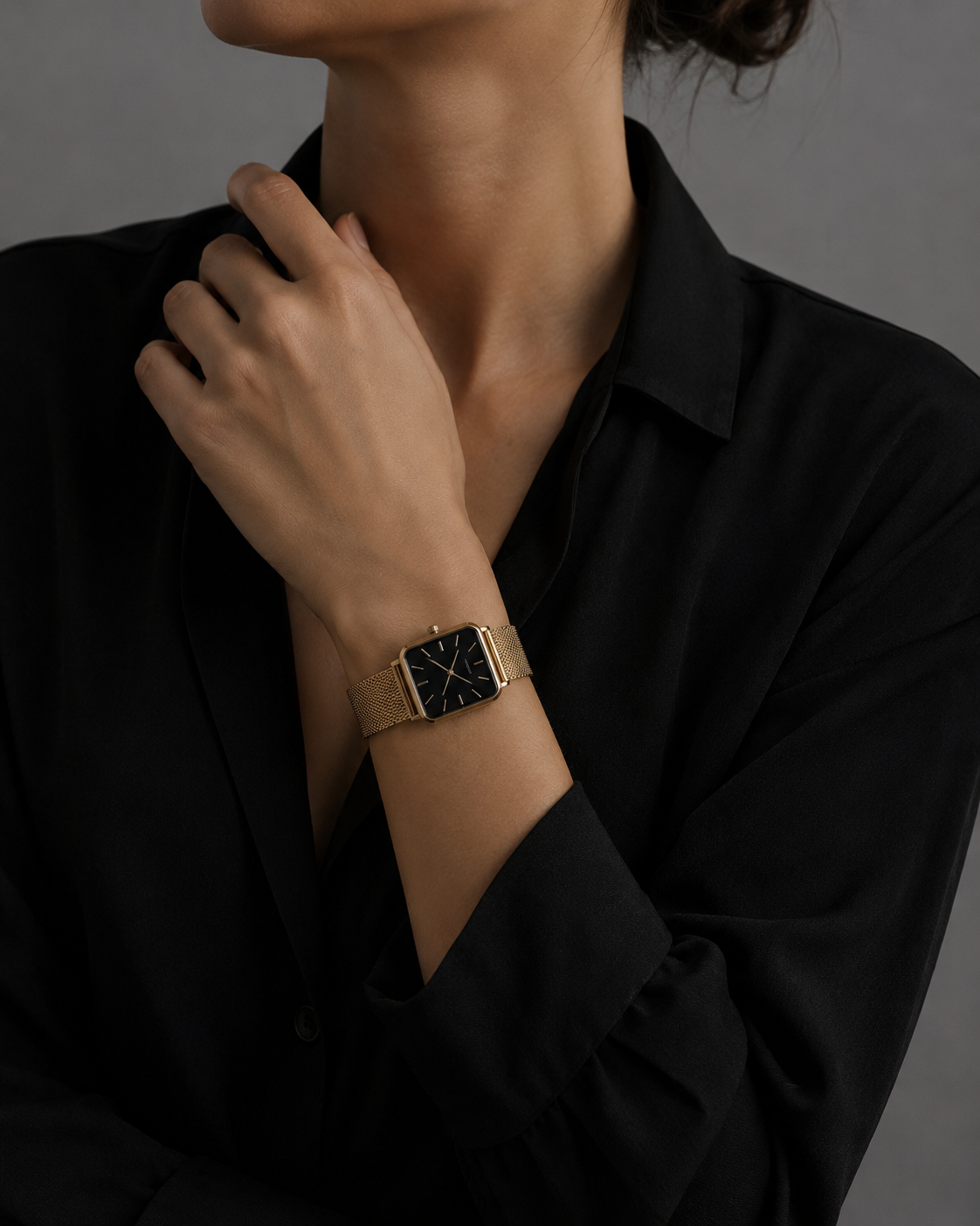 Reloj cuadrado a la moda
