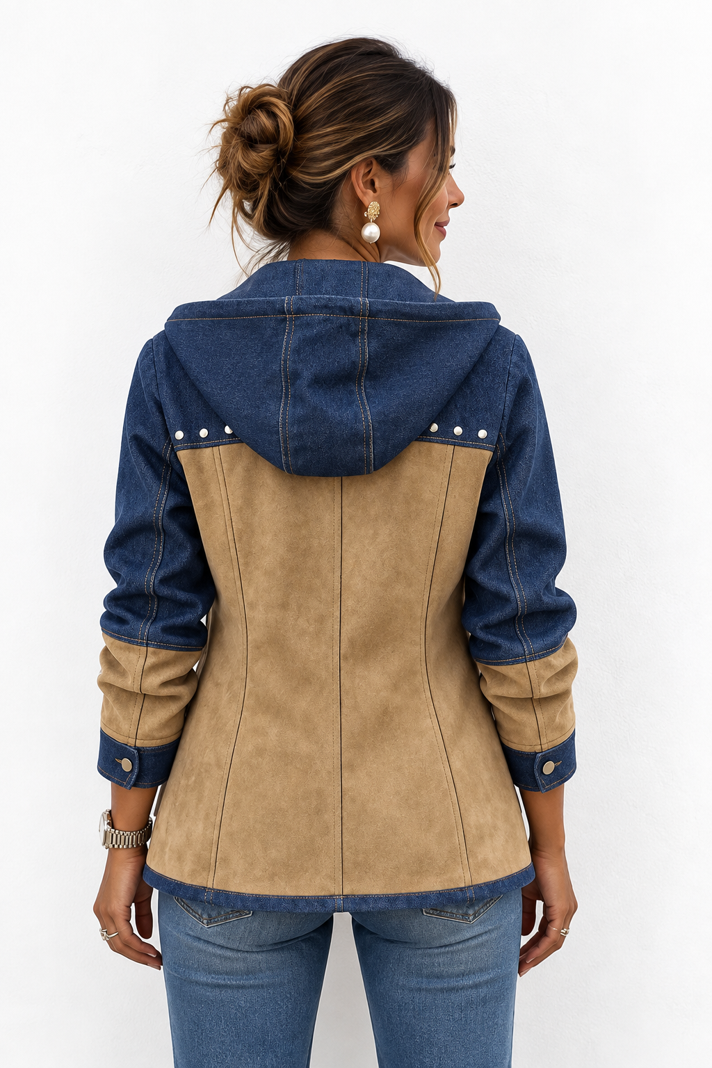 Chaqueta con capucha
