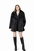 Chaqueta Corta de Pelo Sintético Premium con Cuello Amplio