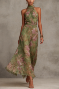 Elegante vestido de verano con estampado floral