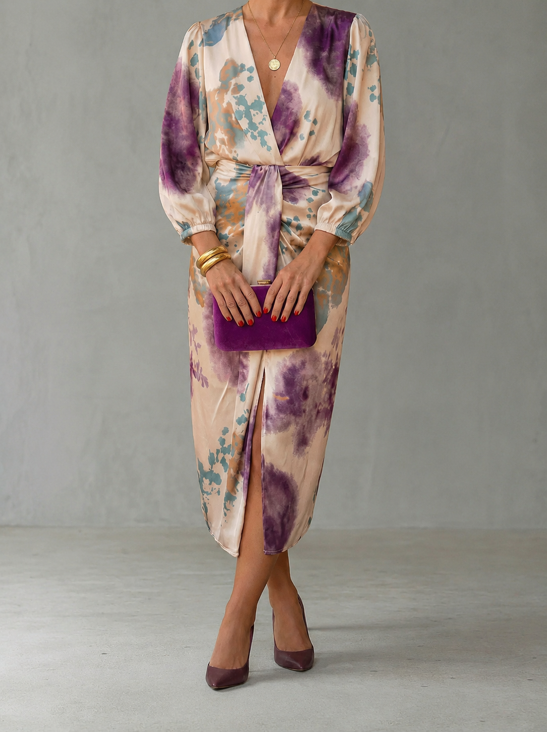 Elegante vestido con escote en V